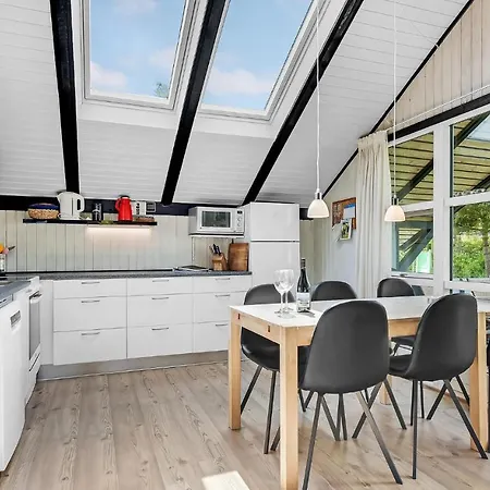 Gorgeous In Sydals With Kitchen Skovby (Syddanmark)